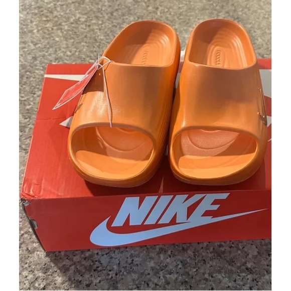 Nike React / Rejuven8 Slide Sandal Sz: 11 Color: Makeresh
